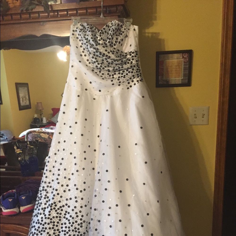 Prom dress